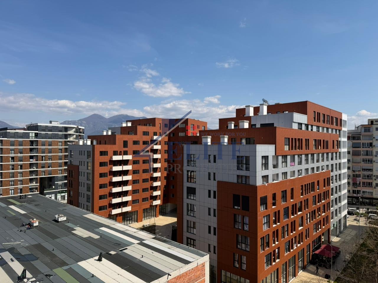 Astir vicino a Viles L, appartamento 2+1 in vendita