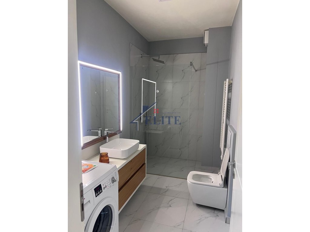 Luxury penthouse for rent with veranda at the "Zoo Garden"