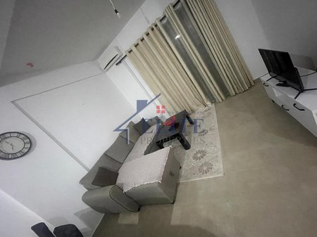 Ish-fusha e aviacionit, appartamento con una camera da letto in affitto