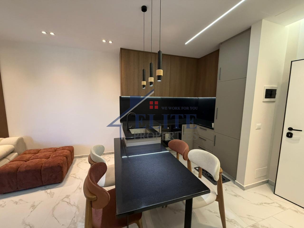 Aura Complex, Dritan Hoxha Street, super one bedroom apartment for rent