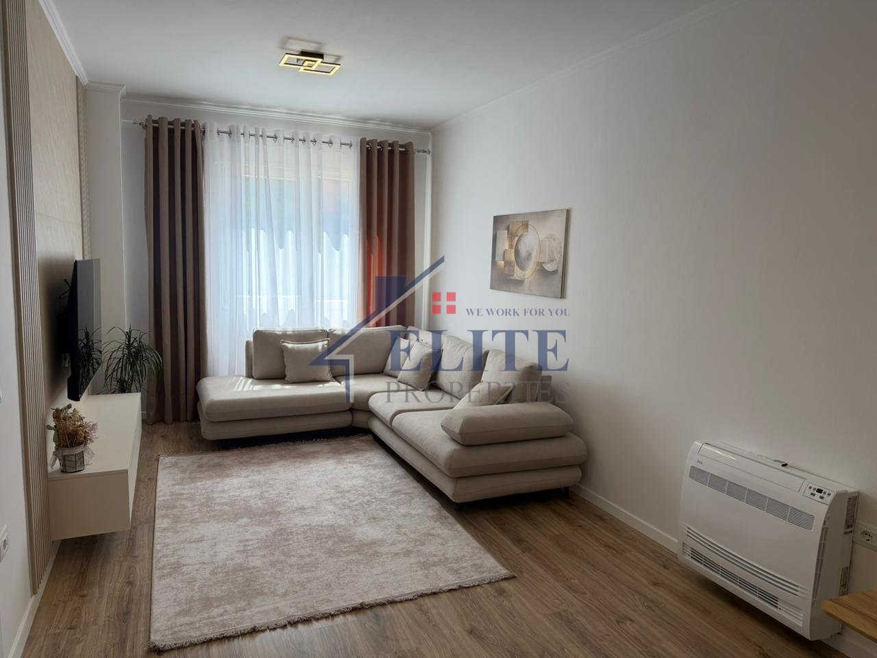 Complex E-88, on Dritan Hoxha street, one bderoom apartment for rent