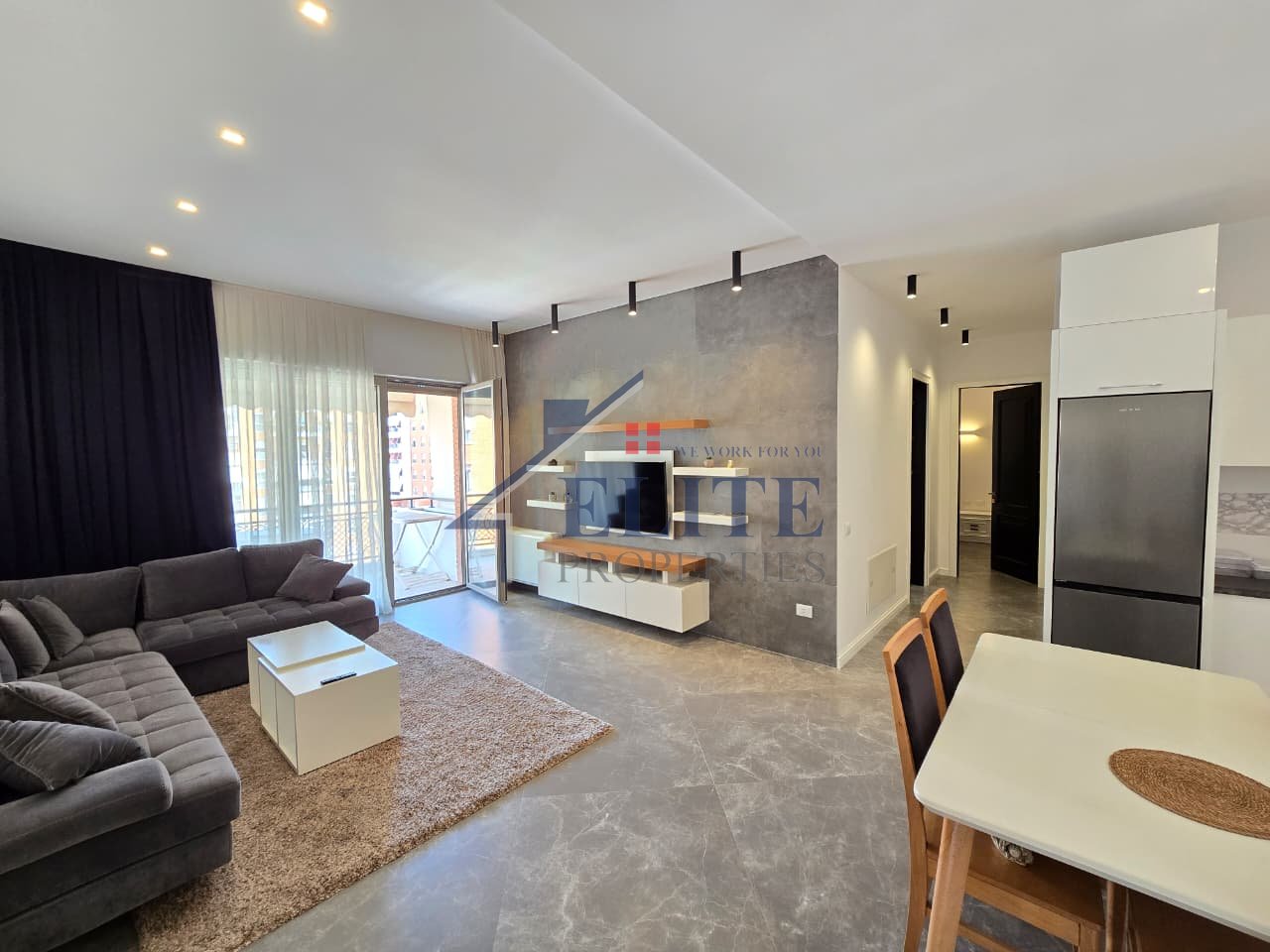 Kompleksi Delijorgji, apartament 2+1 me qira