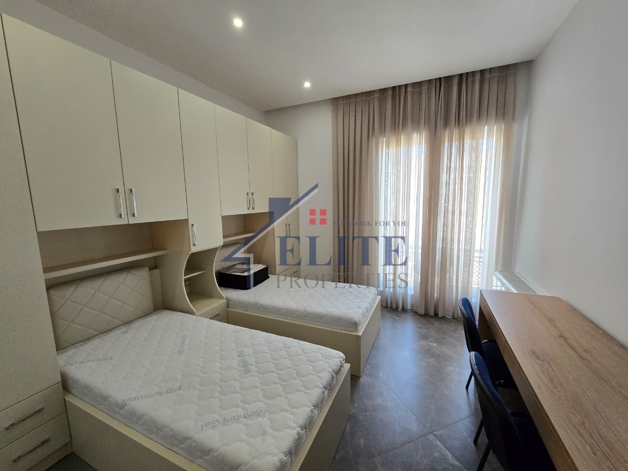 Kompleksi Delijorgji, apartament 2+1 me qira