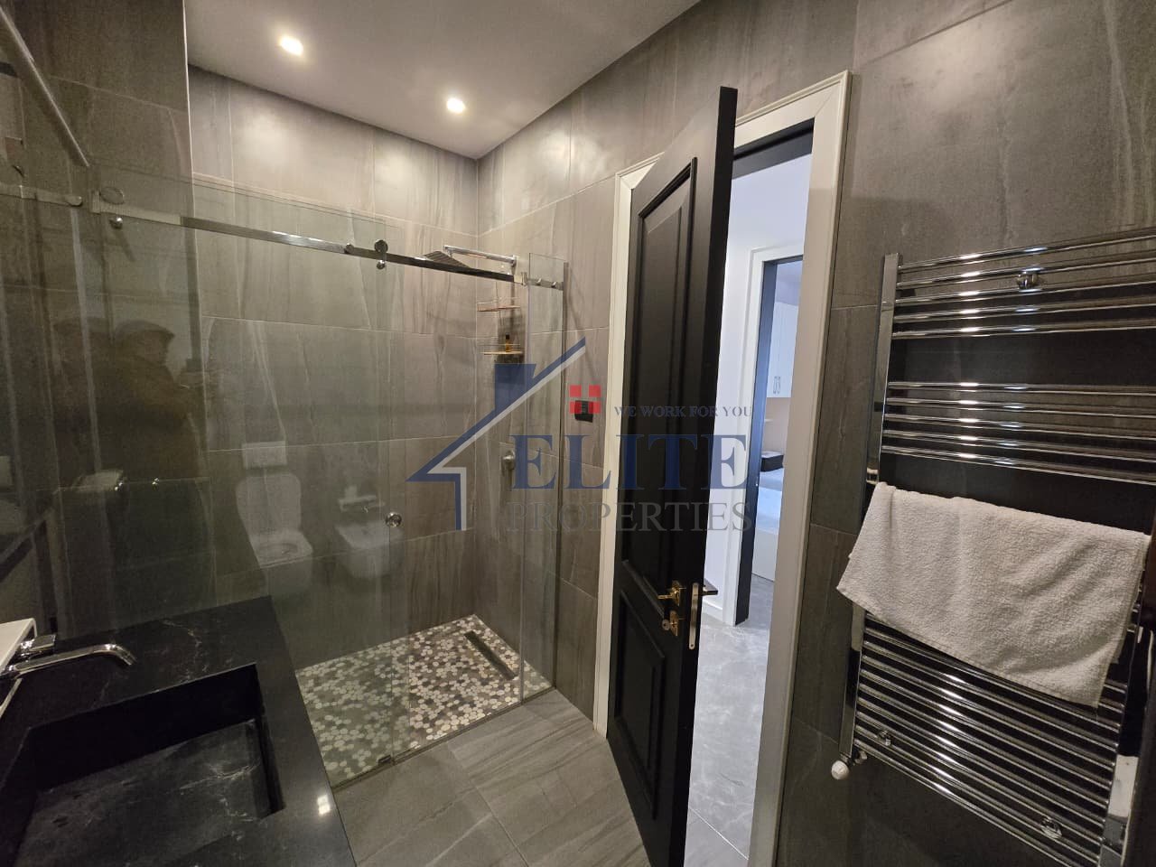 Kompleksi Delijorgji, apartament 2+1 me qira