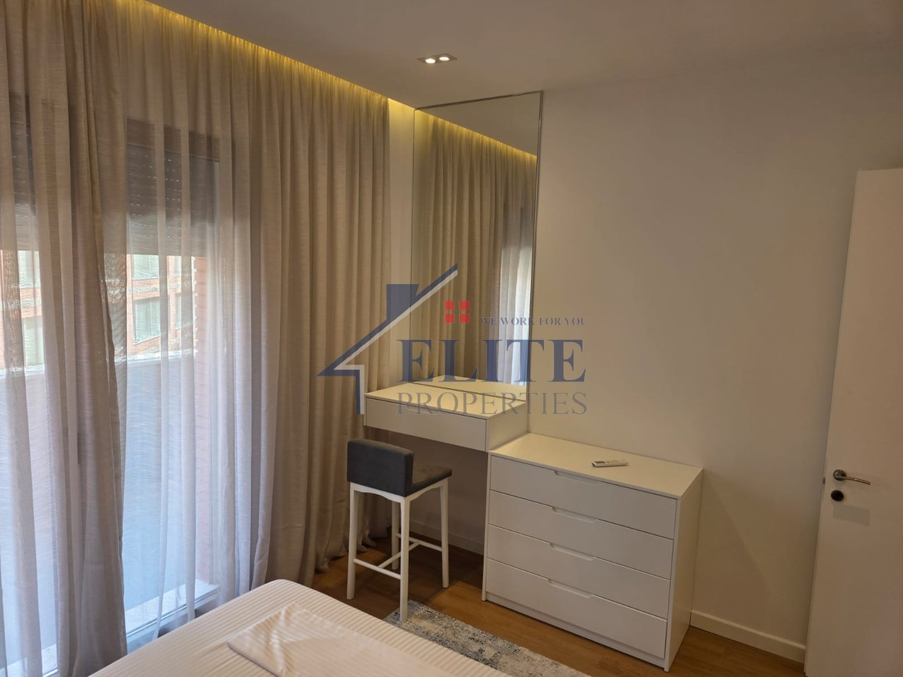 Kompleksi Delijorgji, apartament 1+1 me qira