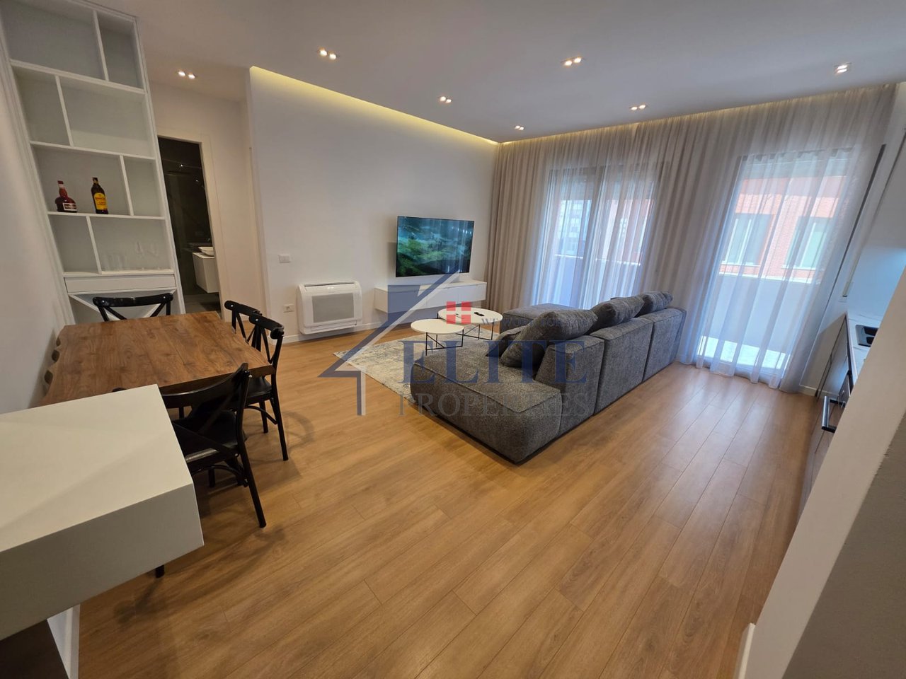 Kompleksi Delijorgji, apartament 1+1 me qira