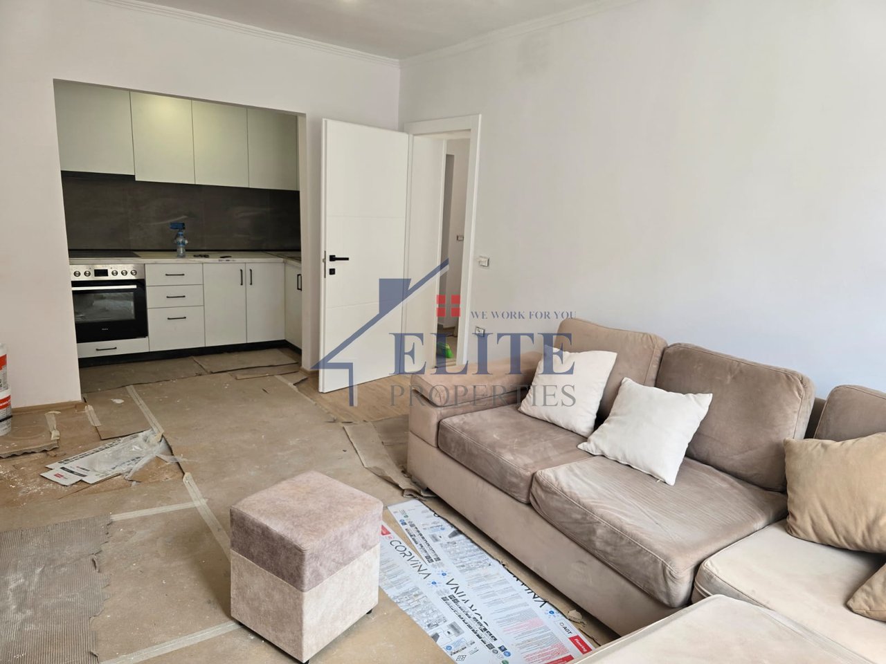 Xhamllik, apartament 2+1 me qera