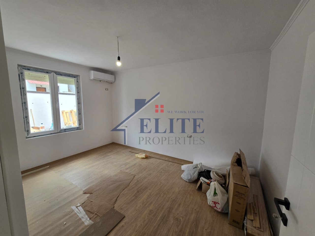 Xhamllik, apartament 2+1 me qera