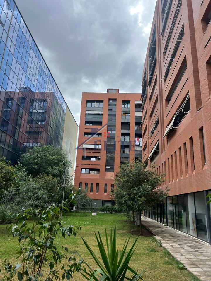 Panorama kompleks, apartament 3+1 ne shitje
