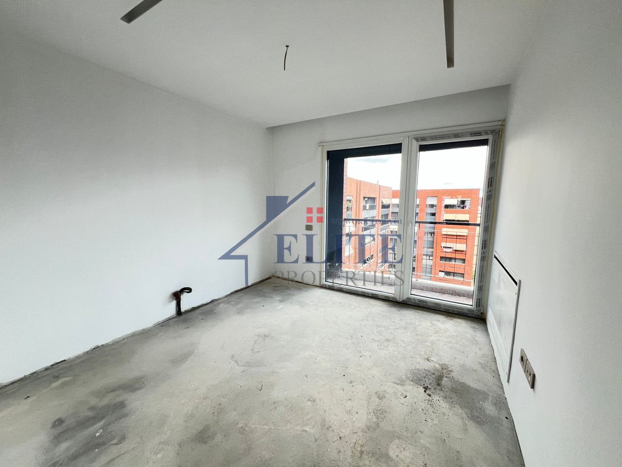 Panorama kompleks, apartament 3+1 ne shitje