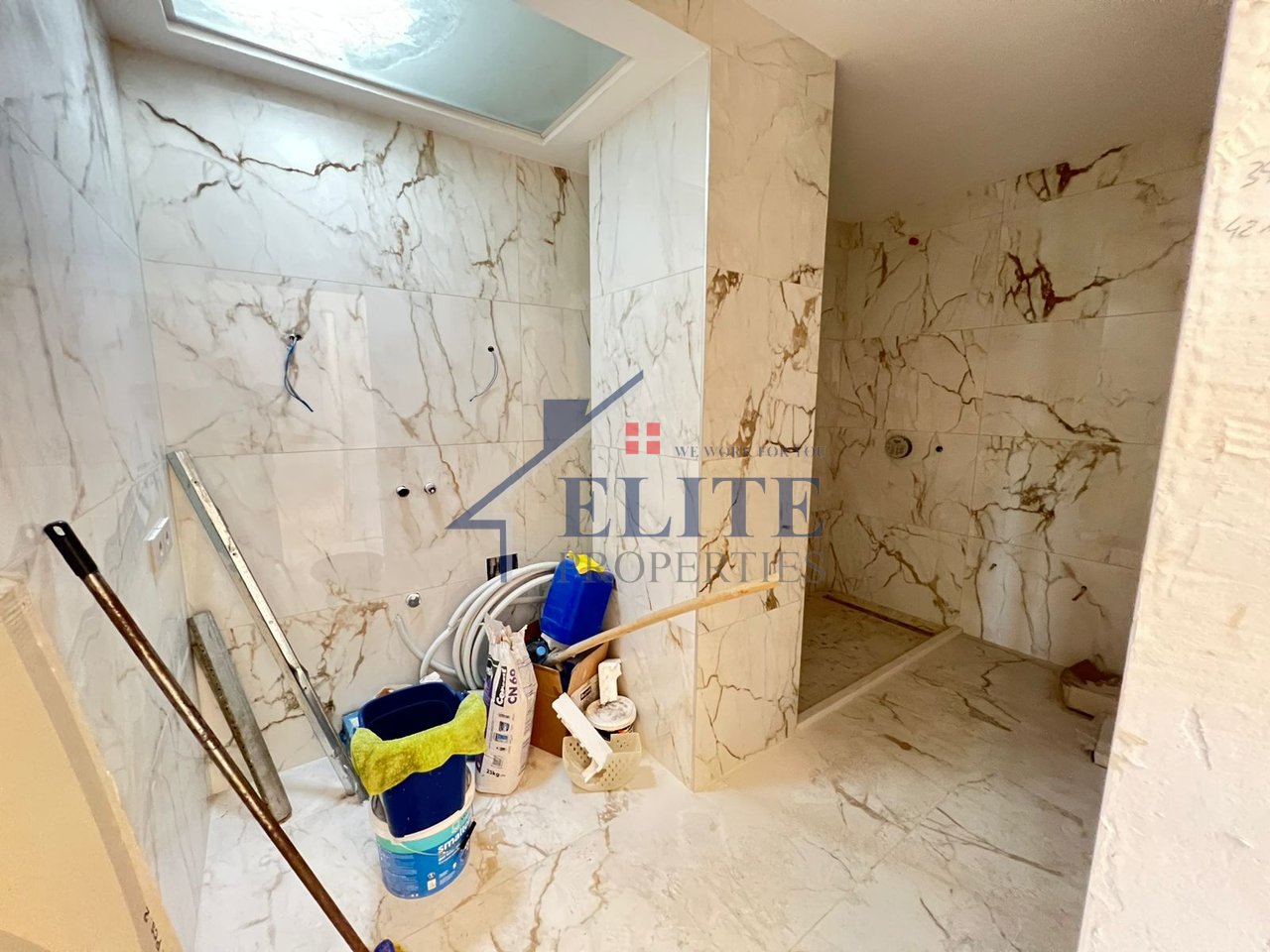 Panorama kompleks, apartament 3+1 ne shitje