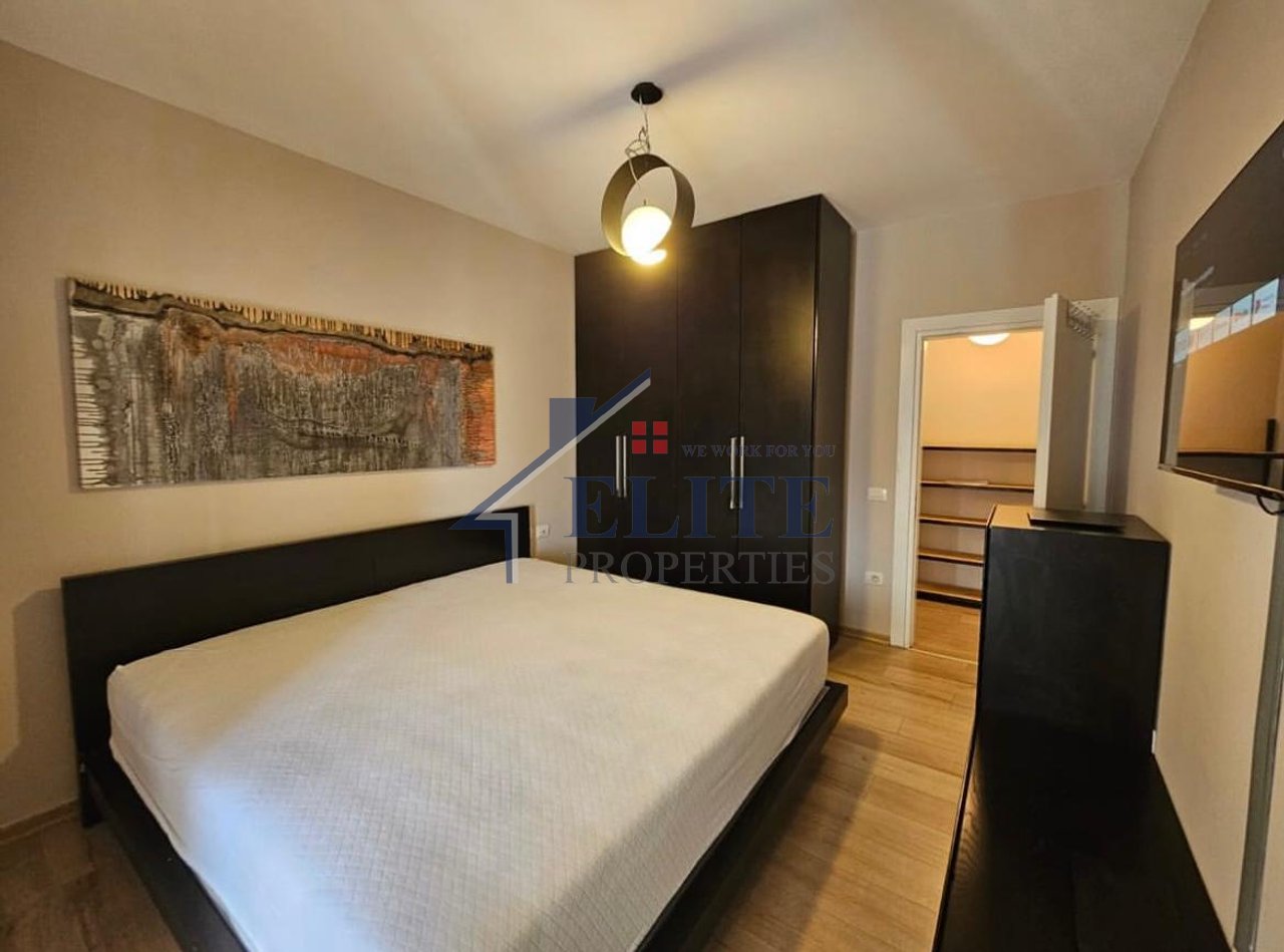 Rruga e Kosovareve, apartament 2+1 me qira