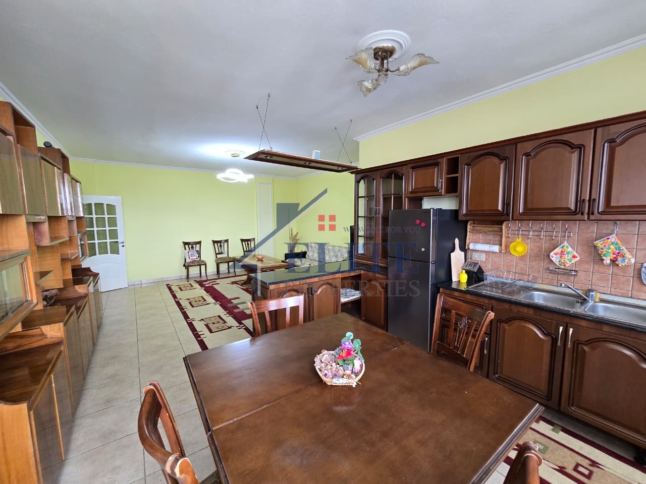 Pazari i Ri – apartament 2+1 ne shitje