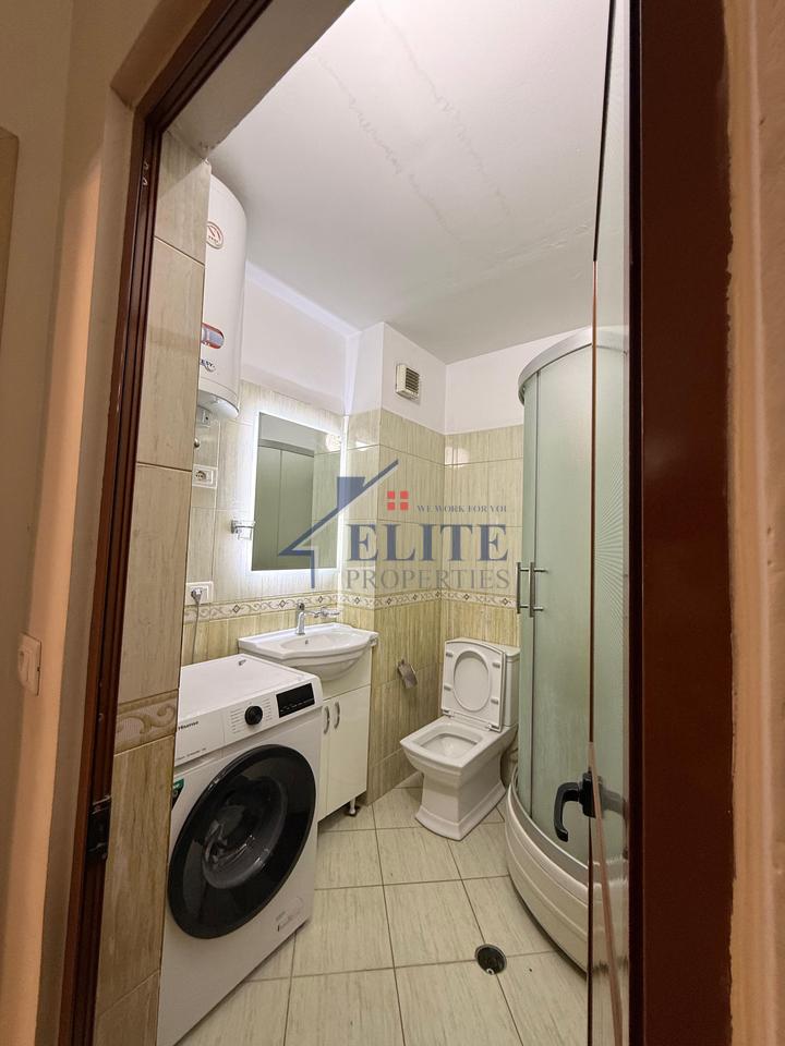 Tregu i Ri Elektrik, apartament 1+1 në shitje
