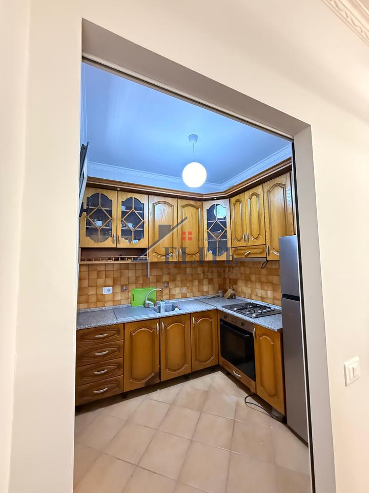 Tregu i Ri Elektrik, apartament 1+1 në shitje