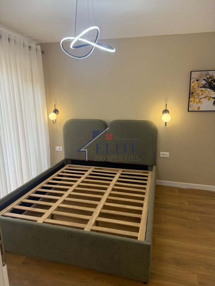 Qender, tre apartamente 1+1 ne shitje