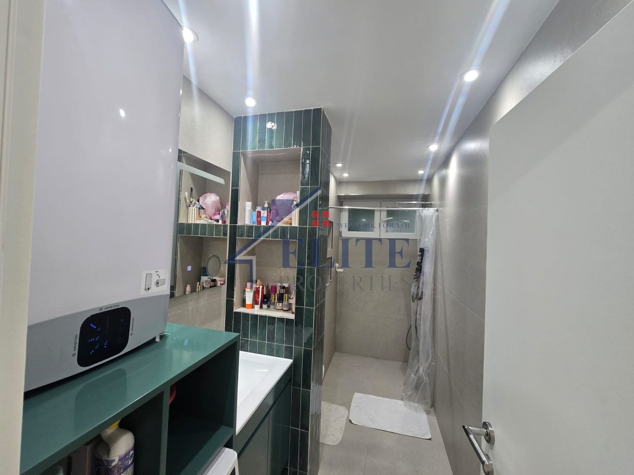 Brryli, two bedrooms apartment for sale
