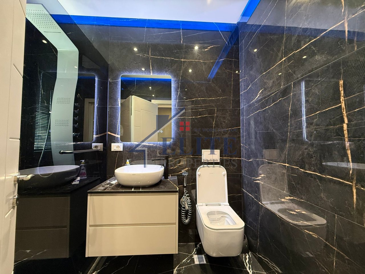 Fusha e Aviacionit, modern two bedroom apartment for rent