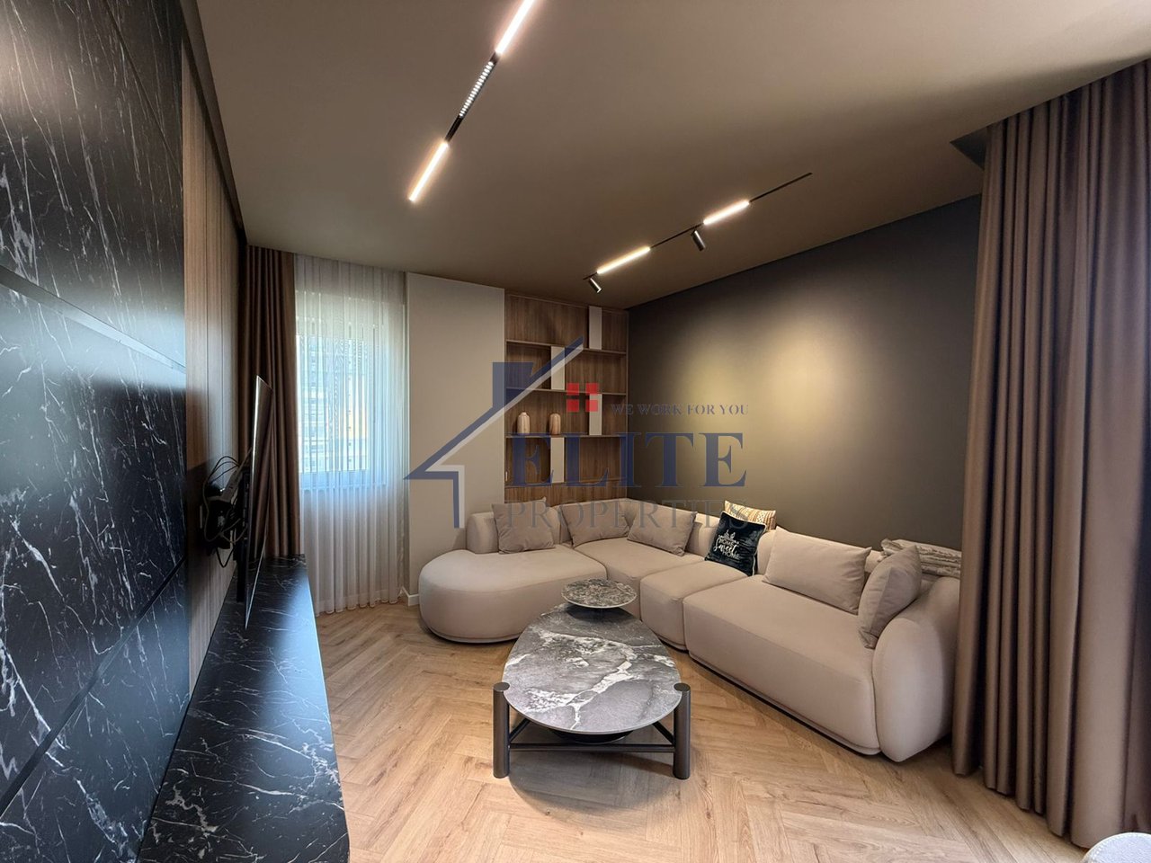 Fusha e Aviacionit, modern two bedroom apartment for rent