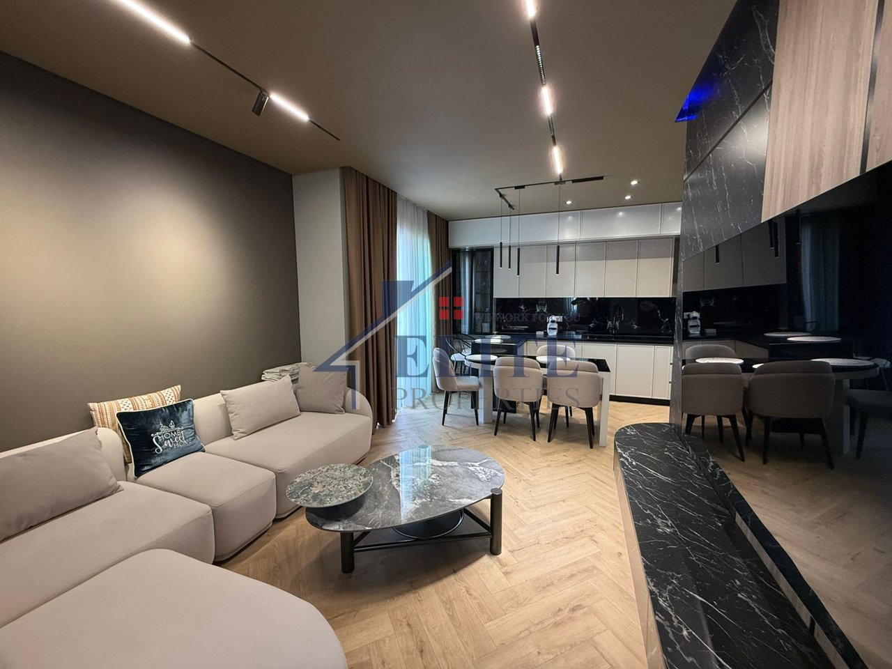 Fusha e Aviacionit, modern two bedroom apartment for rent