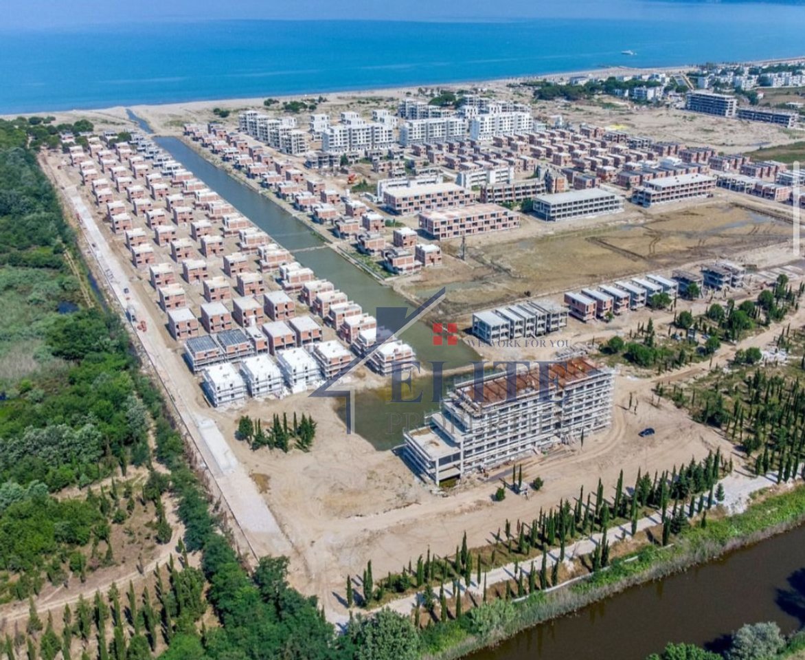 Turquoise Marina, studio apartment for sale