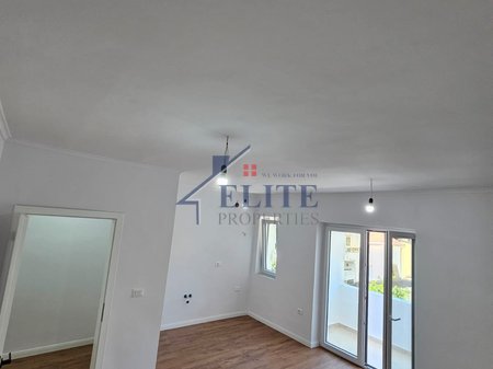 Red School, 1+1 apartment for sale