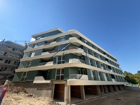 Lake Side – Lago Secco, appartamento 2+1 in vendita