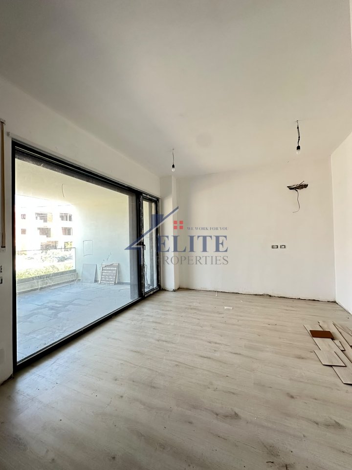 Turquoise Marina – apartament 1+1 + oborr në shitje