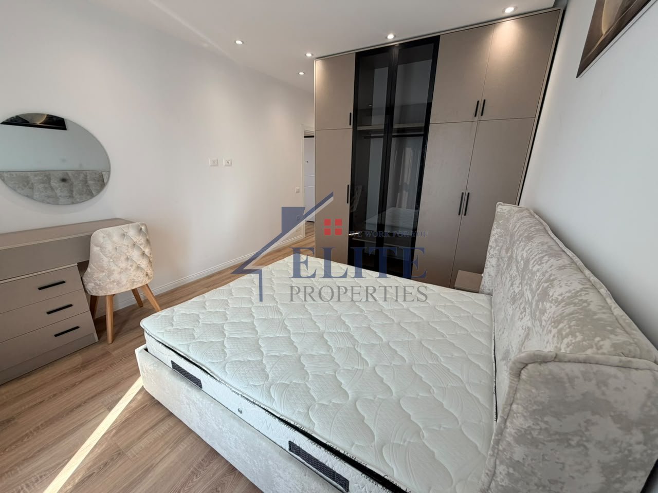 Rrugën Jordan Misja, apartament 2+1 ne shitje - i sapo perfunduar