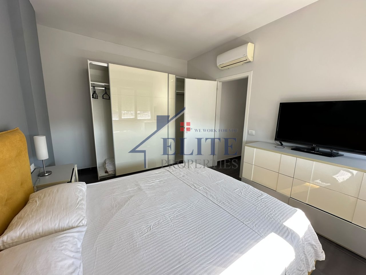 Pazari i Ri, apartment 1+1 + studio for sale