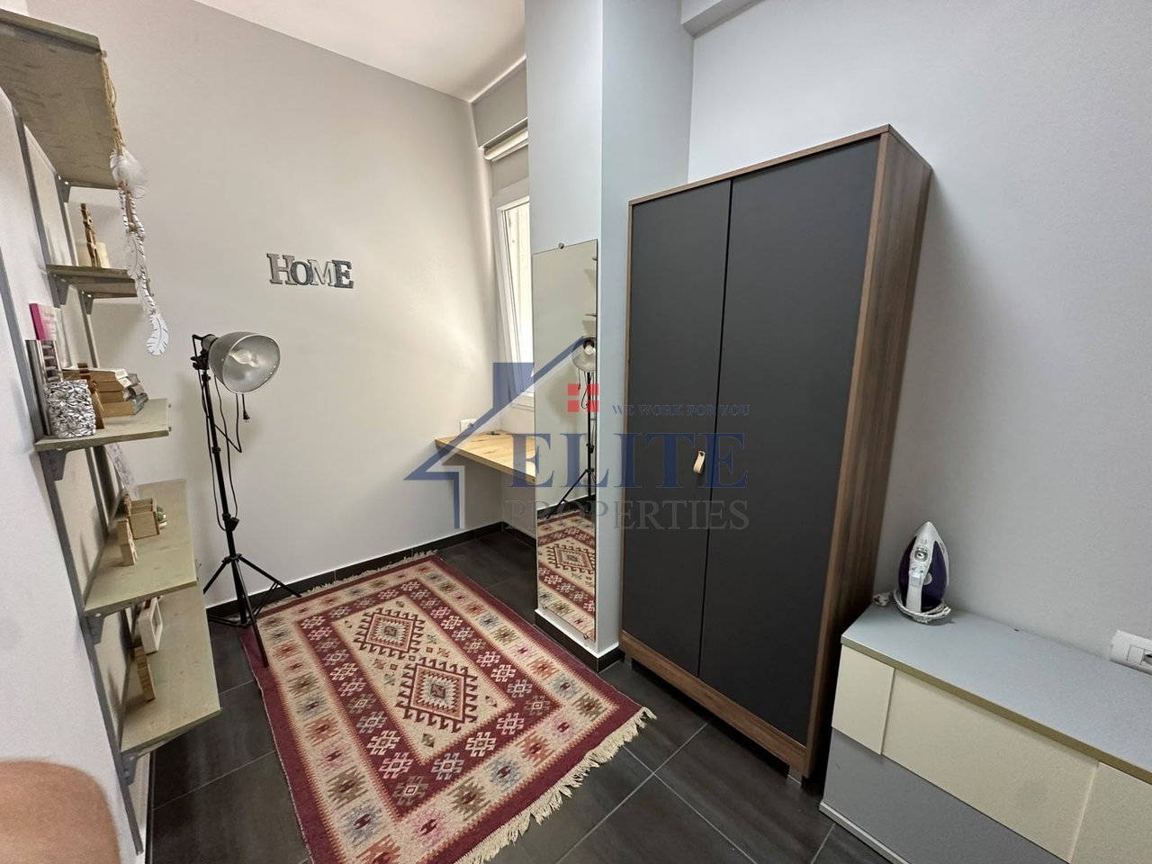 Pazari i Ri, appartamento 1+1+ studio in affitto