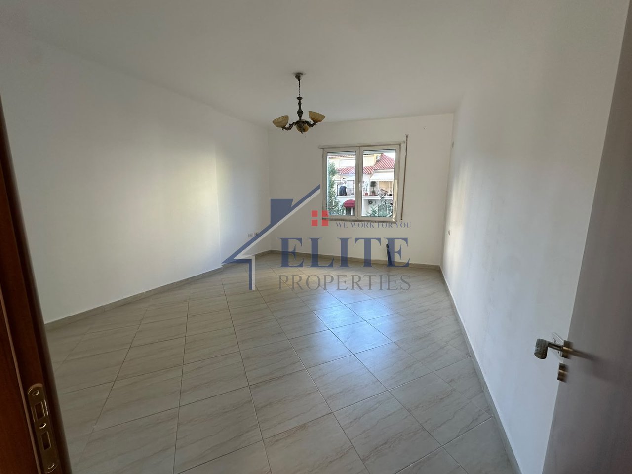 Pazari i Ri, 2+1 apartment for sale