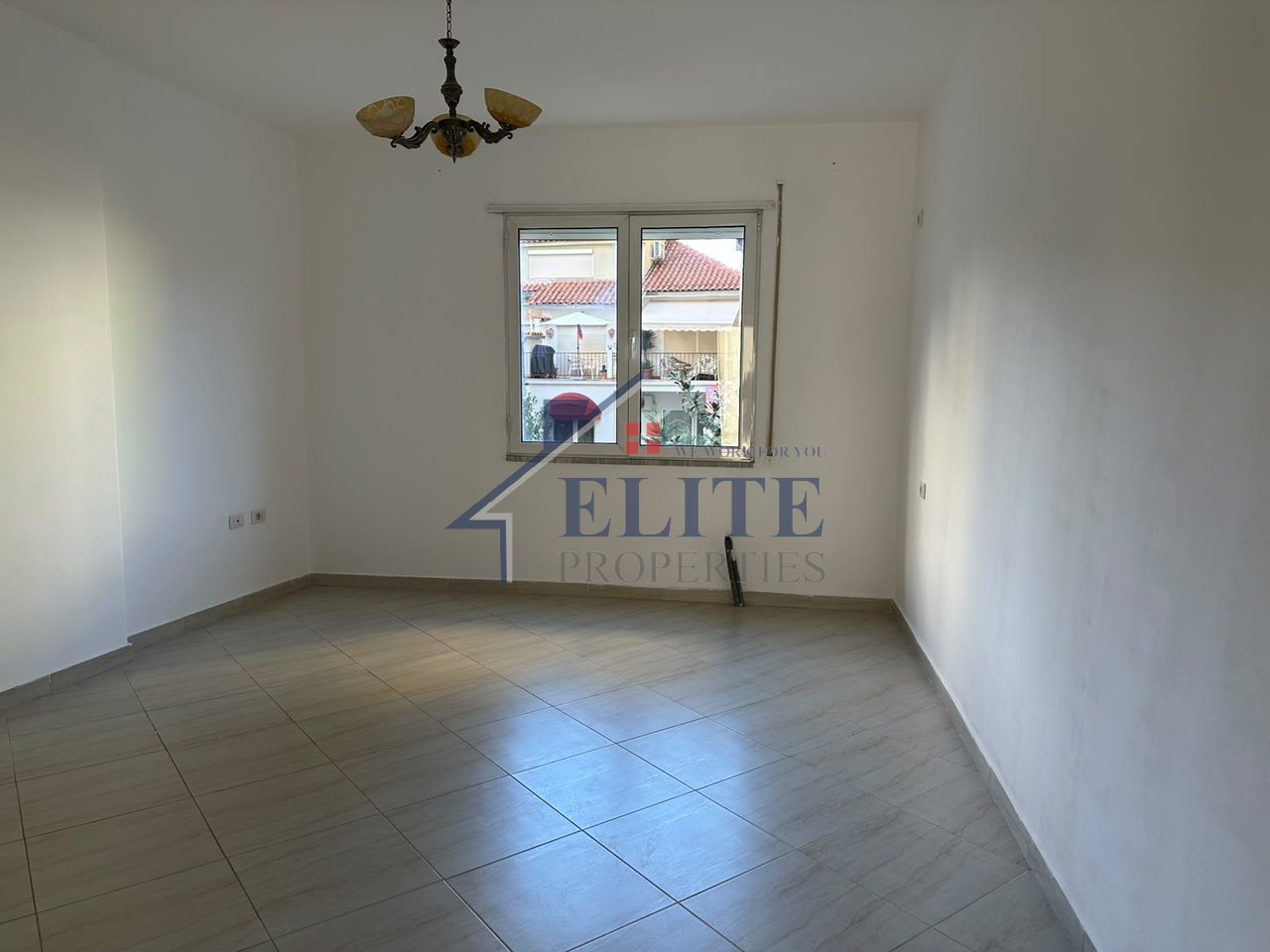 Pazari i Ri, 2+1 apartment for sale