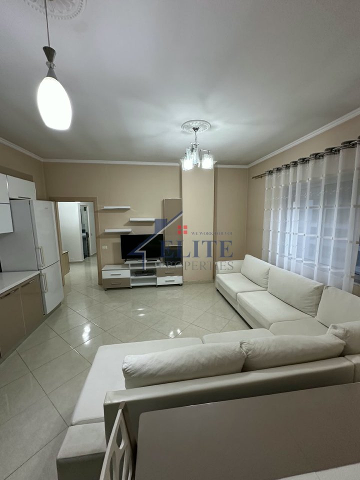 Paskuqan, 2+1 apartment for sale