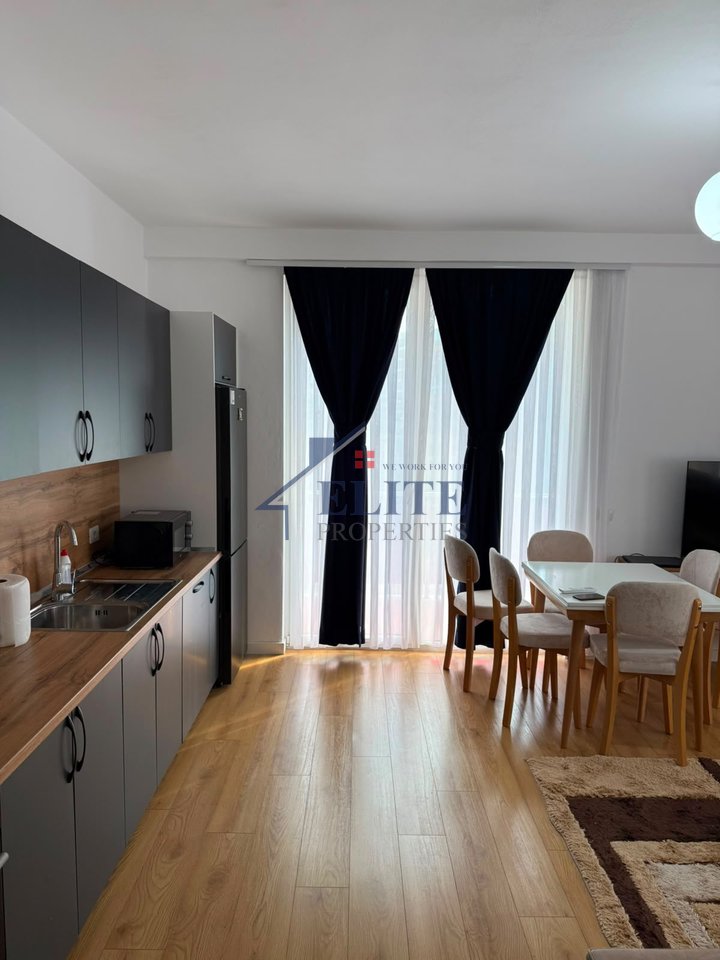 Vicino a Urban Gate, appartamento 1+1 in affitto, Astir