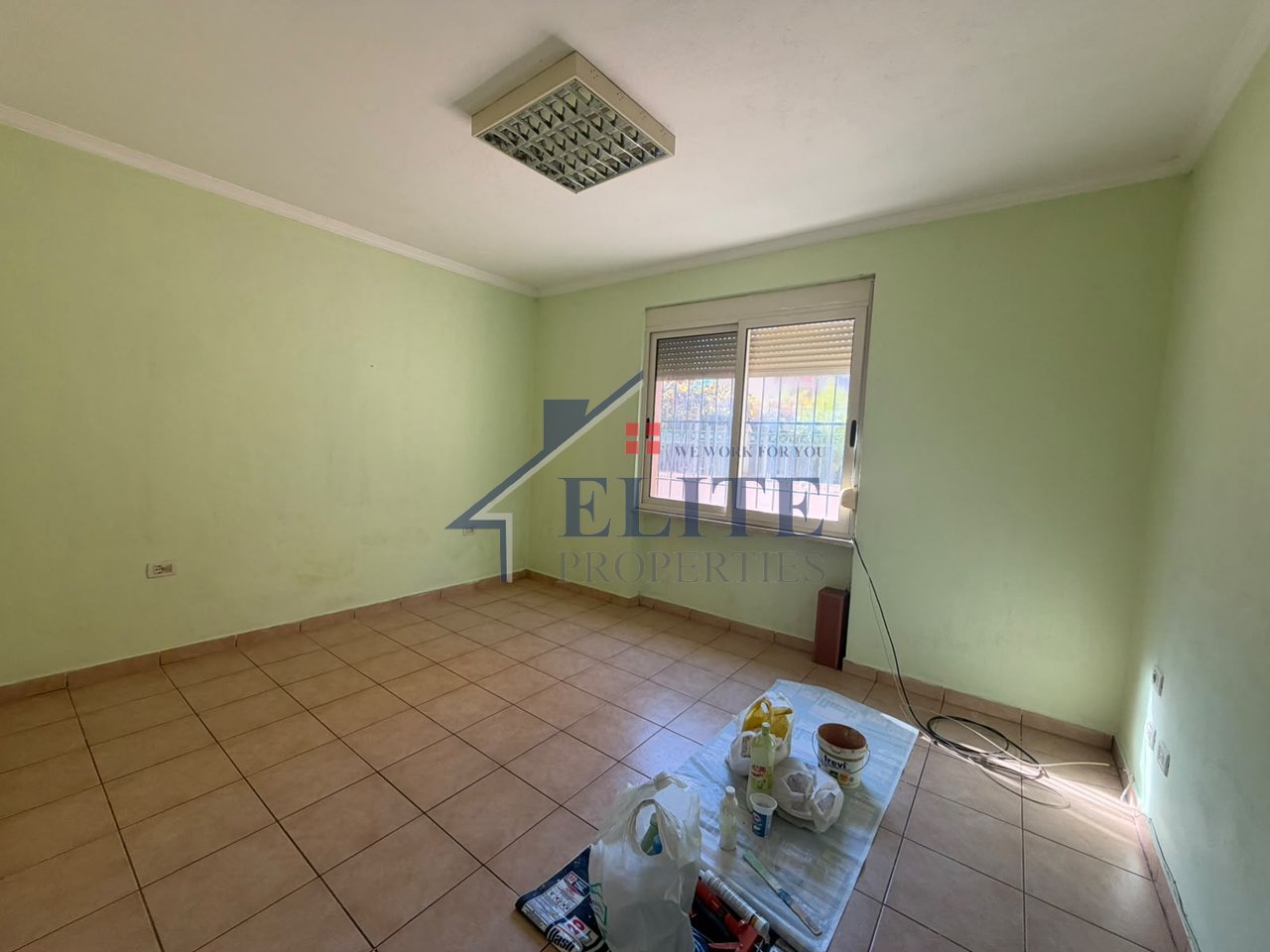 Villa su 3 piani in affitto a Kodren e Priftit
