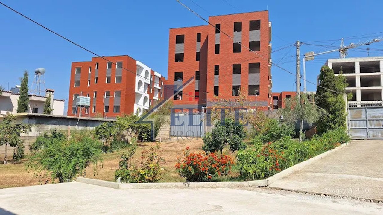 Lake Side, apartament 2+1 në shitje – Paskuqan