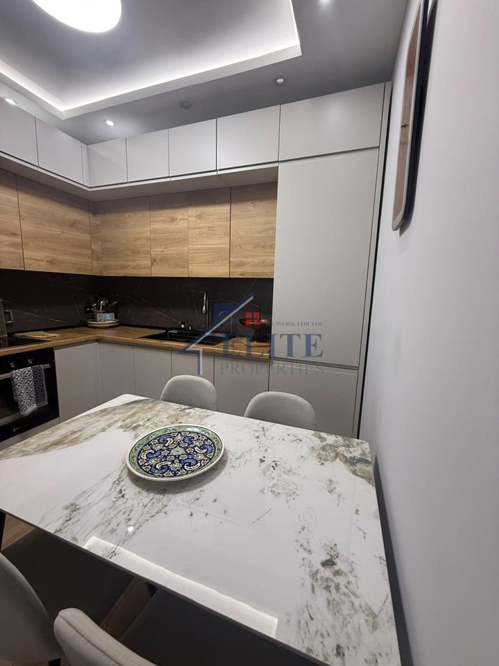 Complex E-88, 1+1 apartment for sale - Dritan Hoxha Street