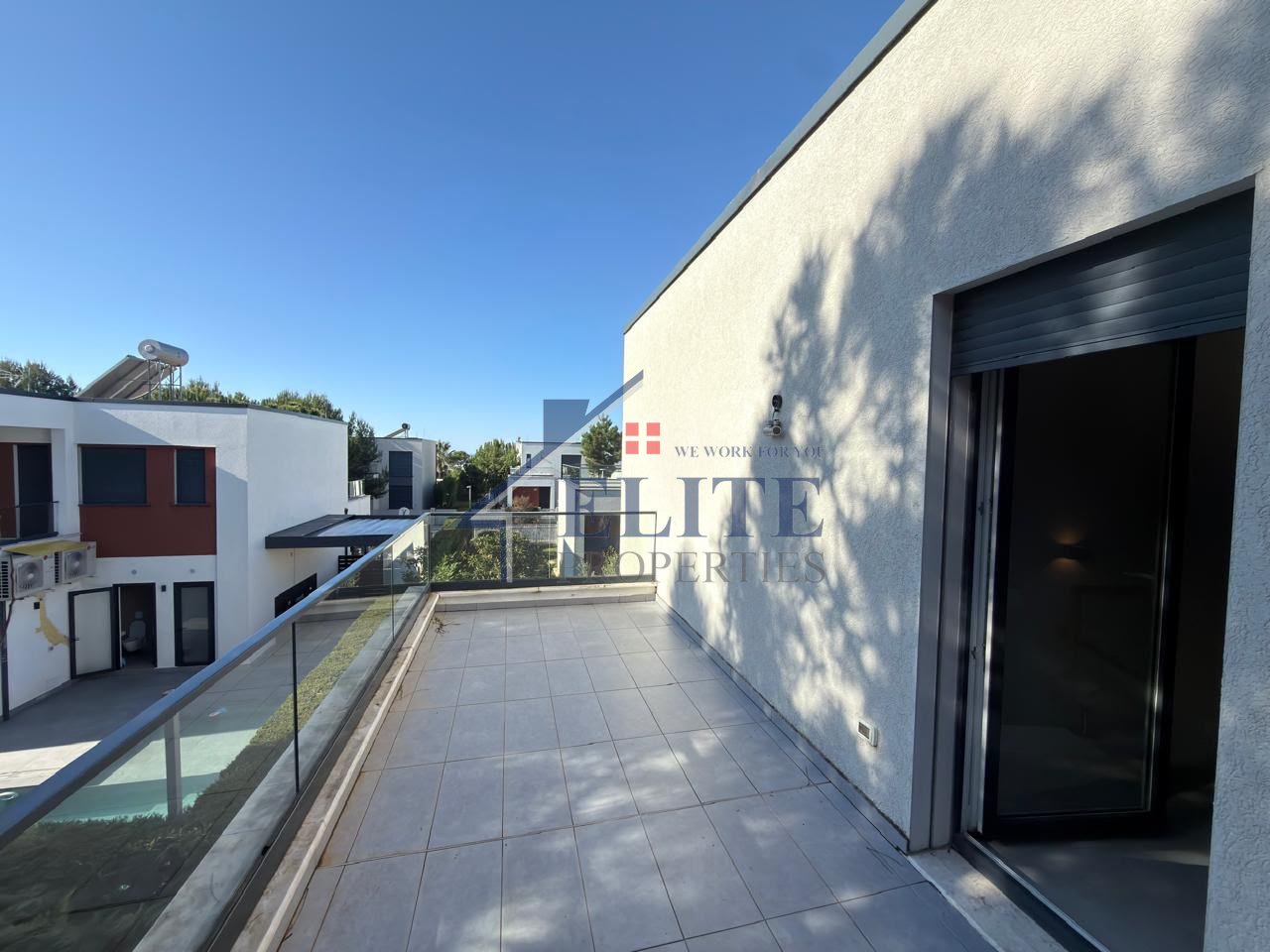 Vala Mar Residences, vilë luksoze në shitje – Gjiri i Lalëzit