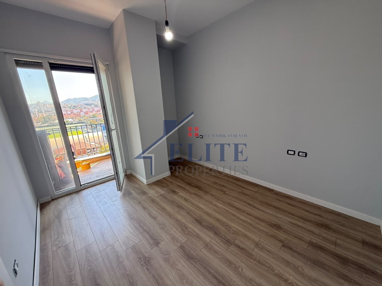 Rezidenca Henke, apartament 1+1 në shitje - përballë Spitalit Amerikan 3