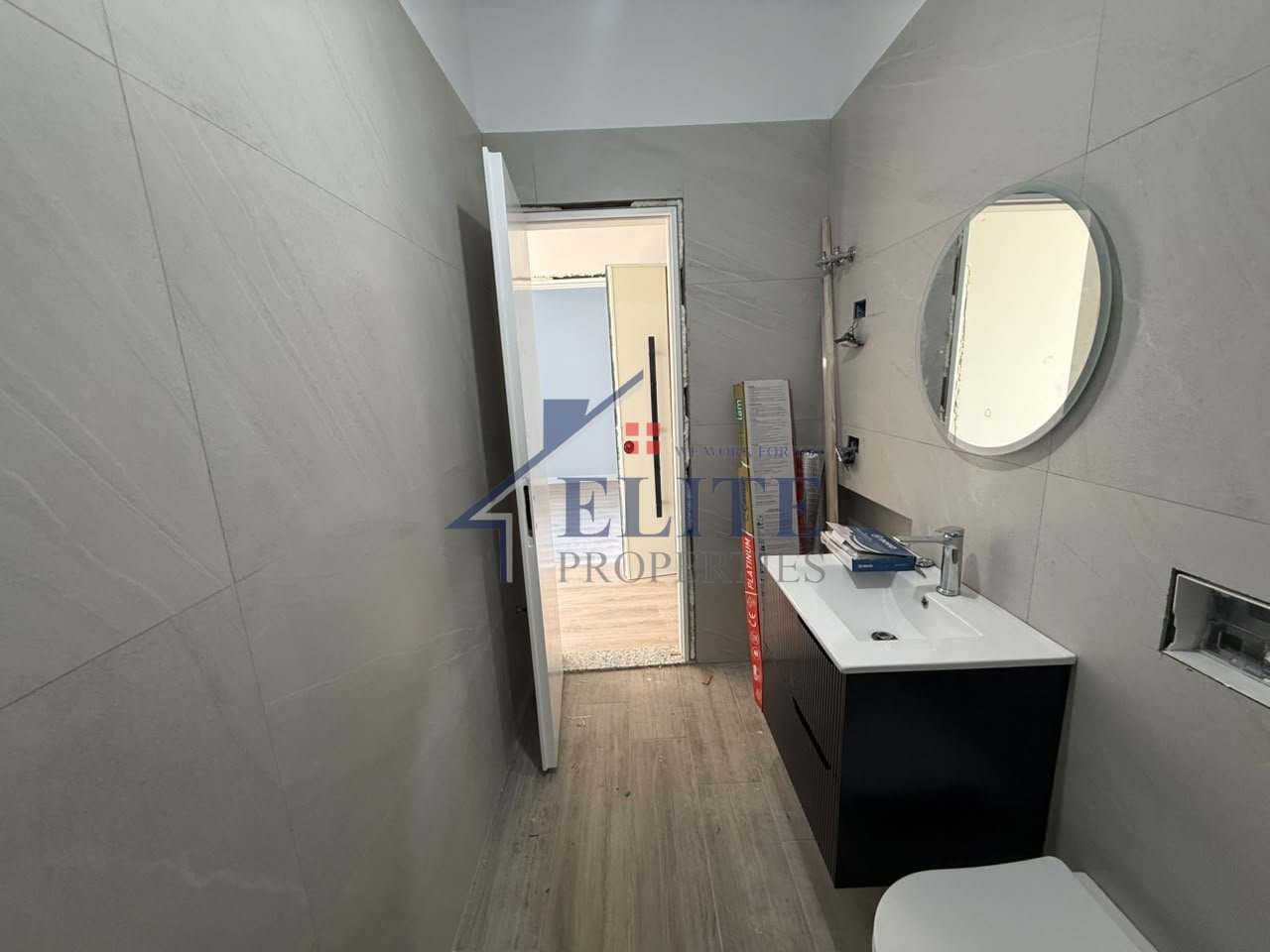 Rezidenca Henke, apartament 1+1 në shitje - përballë Spitalit Amerikan 3
