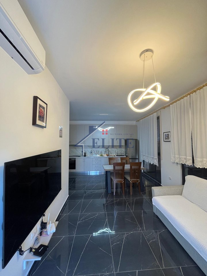 Porcelan, apartament 2+1 me qera
