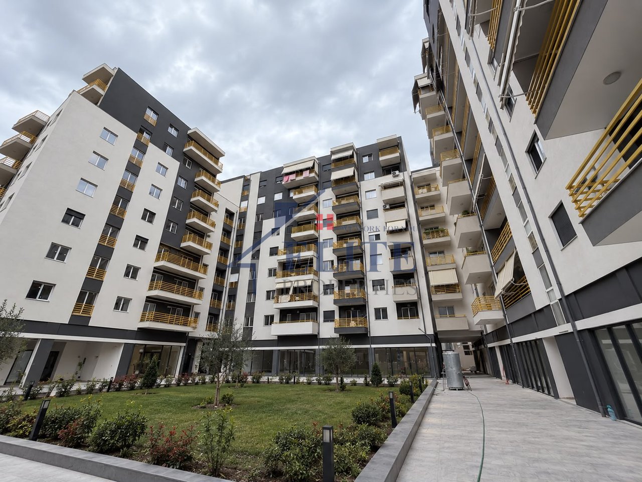Complex E-88, 1+1 apartment for sale - Dritan Hoxha Street