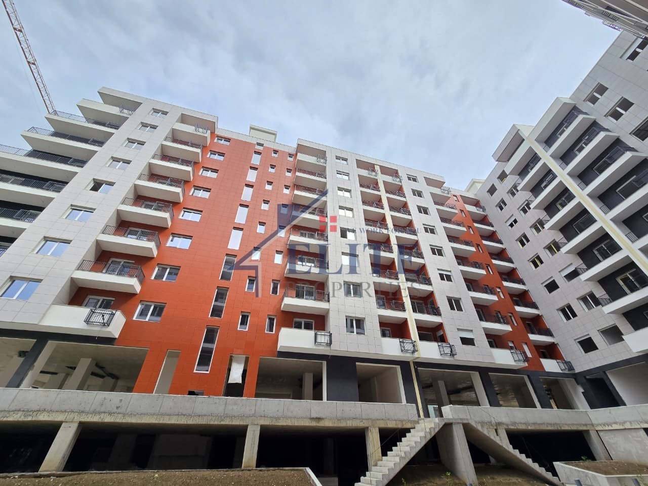 Space City Complex, 1+1 apartment for sale - Paskuqan