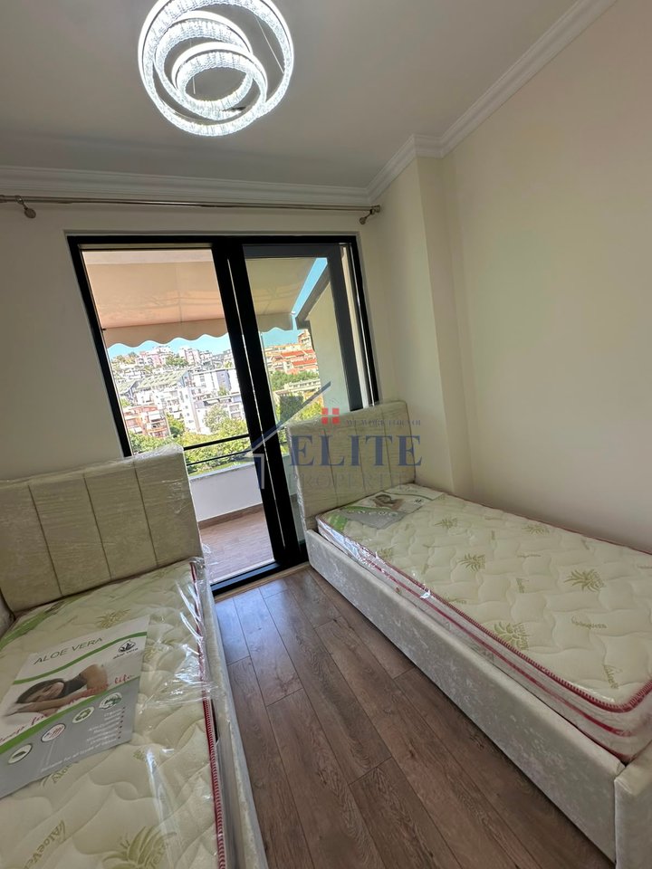 Lago Secco, appartamento 2+1 in vendita con vista sul lago
