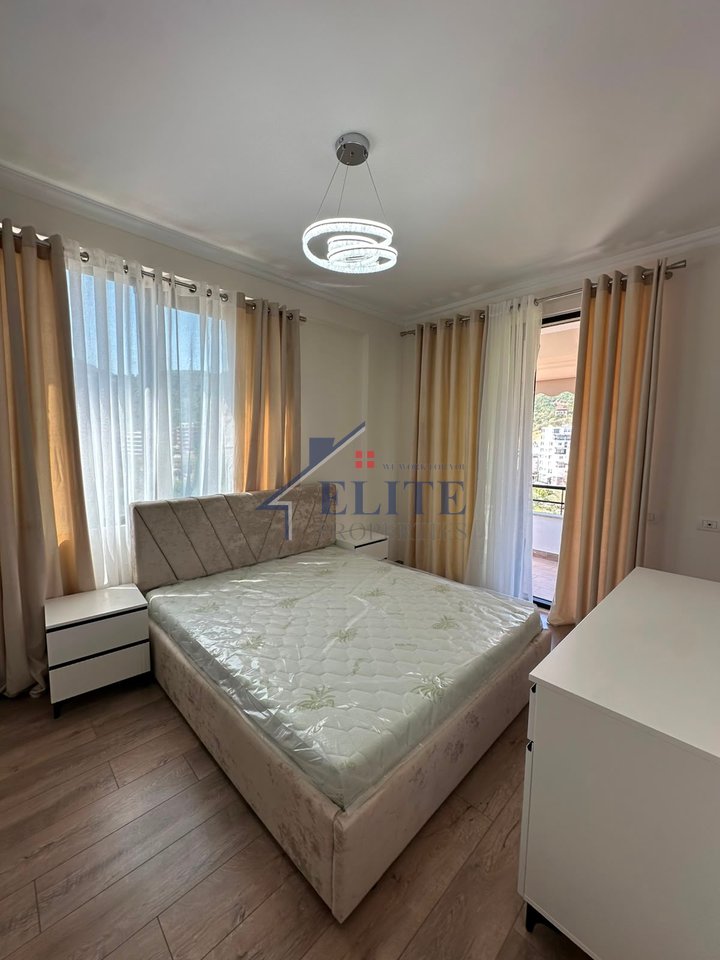 Lago Secco, appartamento 2+1 in vendita con vista sul lago