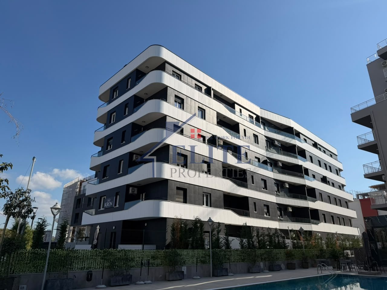 West Coast, apartament 1+1 në shitje – Golem