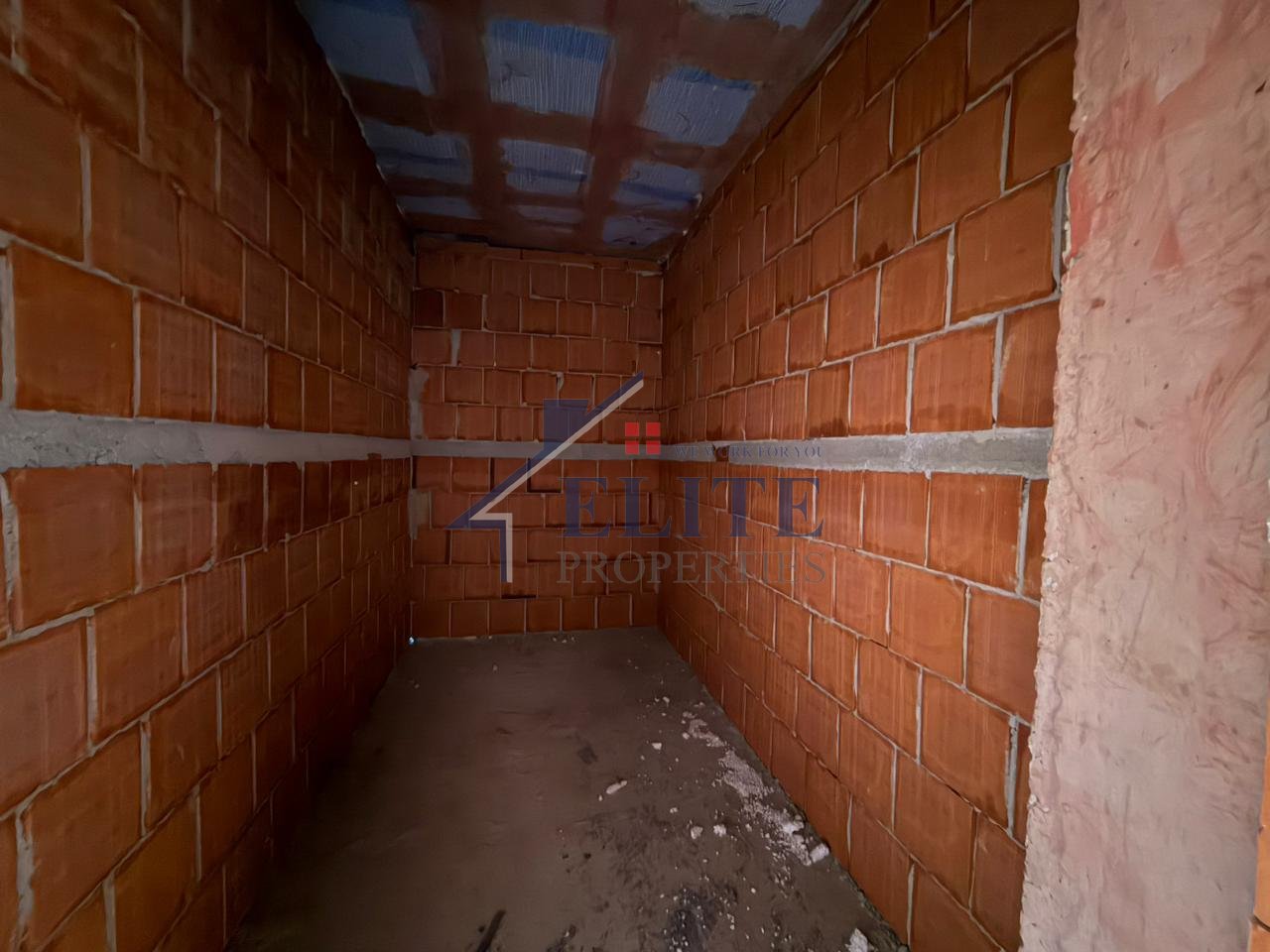 Viale Madre Teresa, appartamento 1+1 in vendita – Kamëz