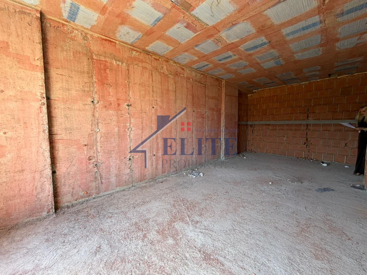 Viale Madre Teresa, appartamento 1+1 in vendita – Kamëz