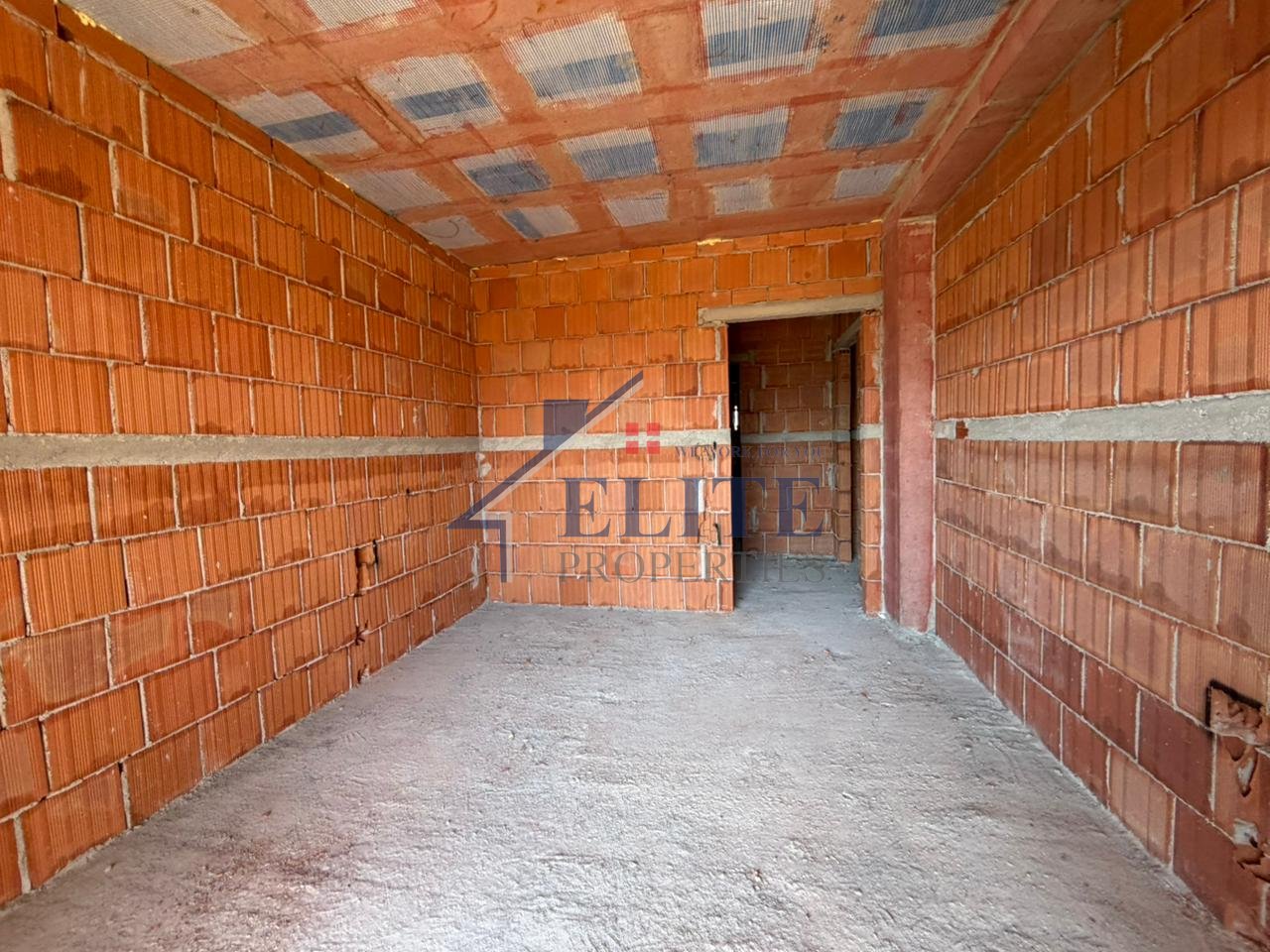 Viale Madre Teresa, appartamento 1+1 in vendita – Kamëz